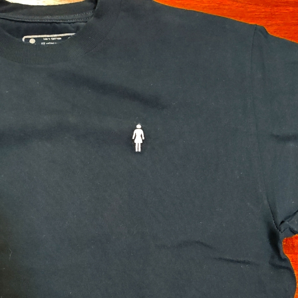 Girl Skateboards Navy Blue T-shirt Size Medium